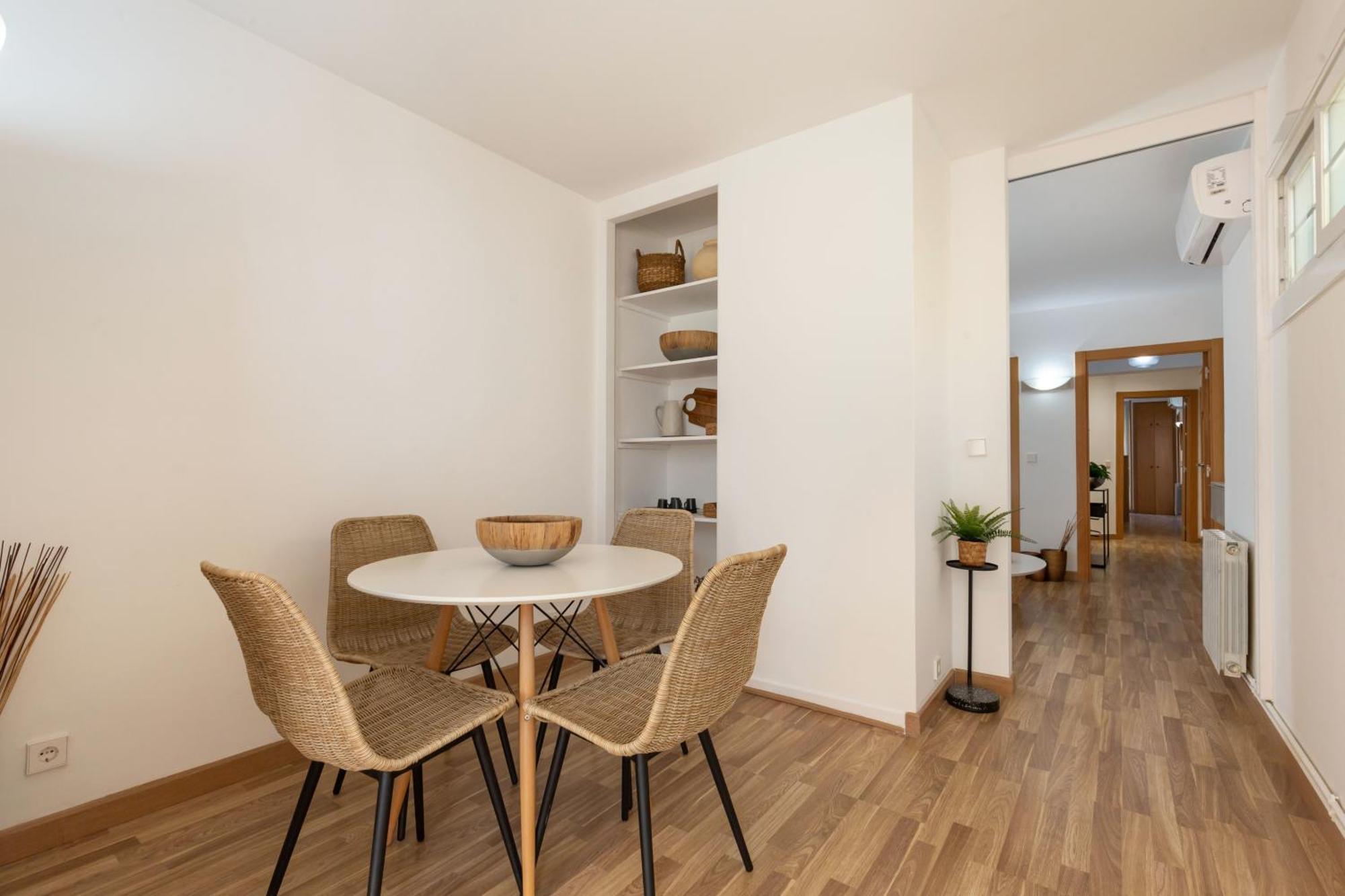 Alos Apartments Paseo De Gracia-Diagonal Barcelona Bagian luar foto