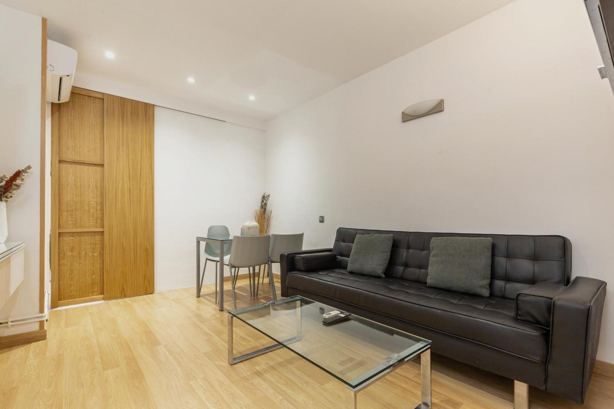 Alos Apartments Paseo De Gracia-Diagonal Barcelona Bagian luar foto